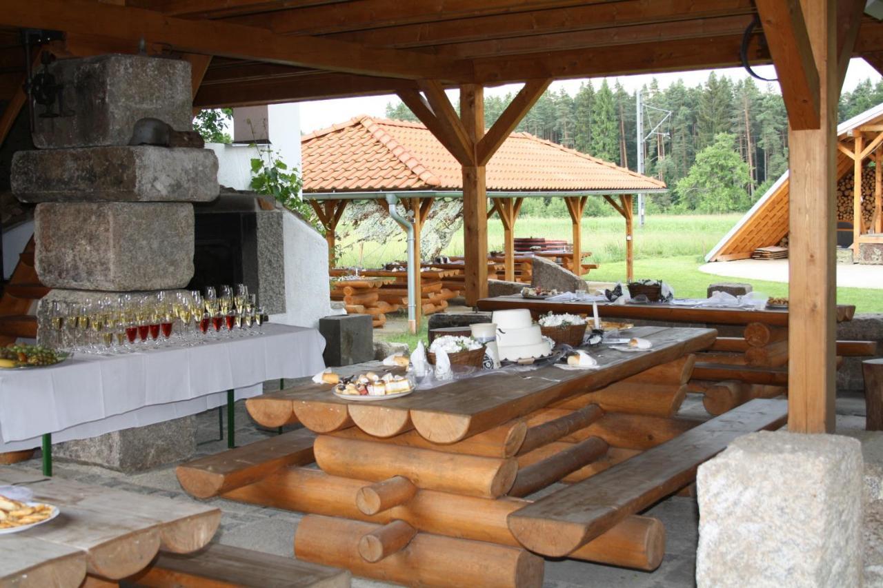 Penzion Kaminek Nove Hrady  Bagian luar foto